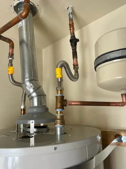 Water heater installation and plumbing repair in Globe